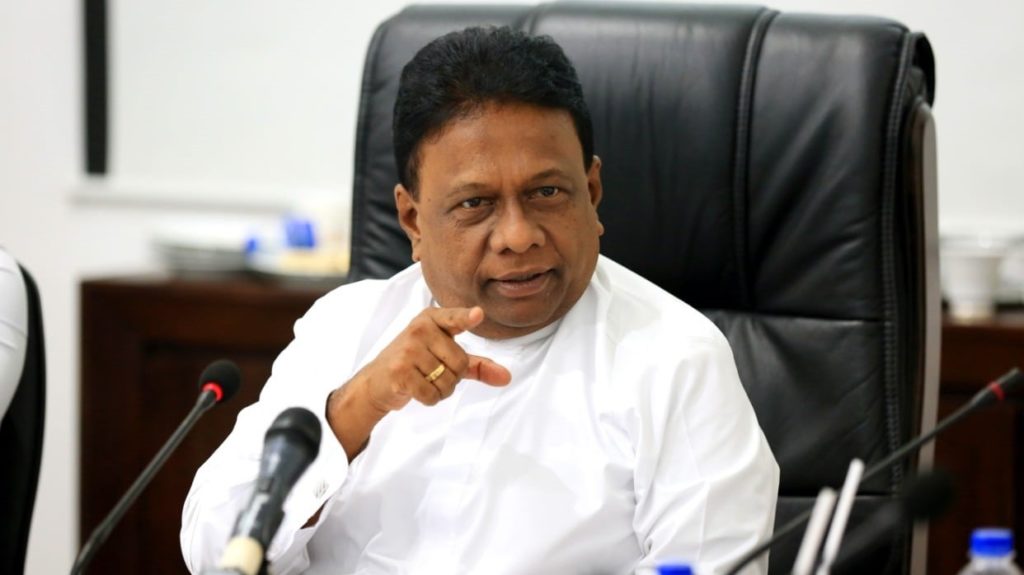 ඩලස් ඡන්දයෙන් ඉවතට