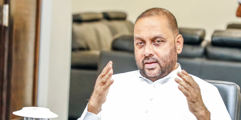 අවශ්‍ය වුණොත් ලොකු ලූනු අස්වැන්න මිලට ගන්න පුළුවන්