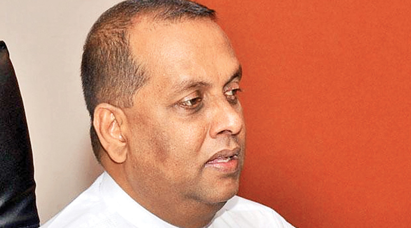 යන එන මං නැති මෛත්‍රීපාල සිරිසේන දැන්  එල්ලෙන්න කුණු ගොඩක් හොයනවා ඇති